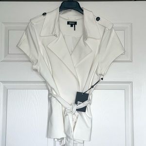 DKNY White Short Sleeved Tie Blazer
